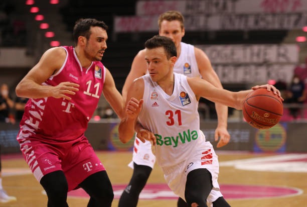 在内线的出 在内线的出