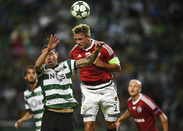 在进攻时运 在进攻时运