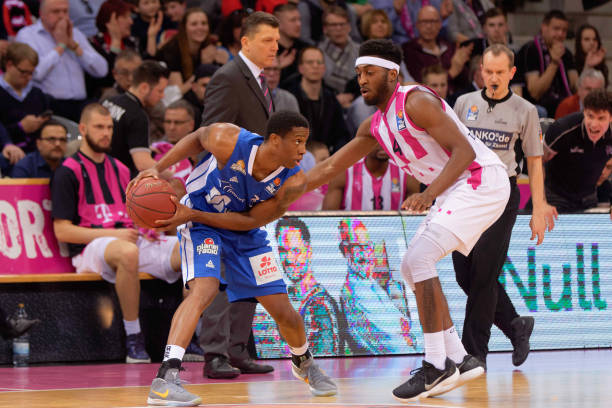 如云集于此 如云集于此