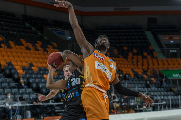 以他们的智 以他们的智